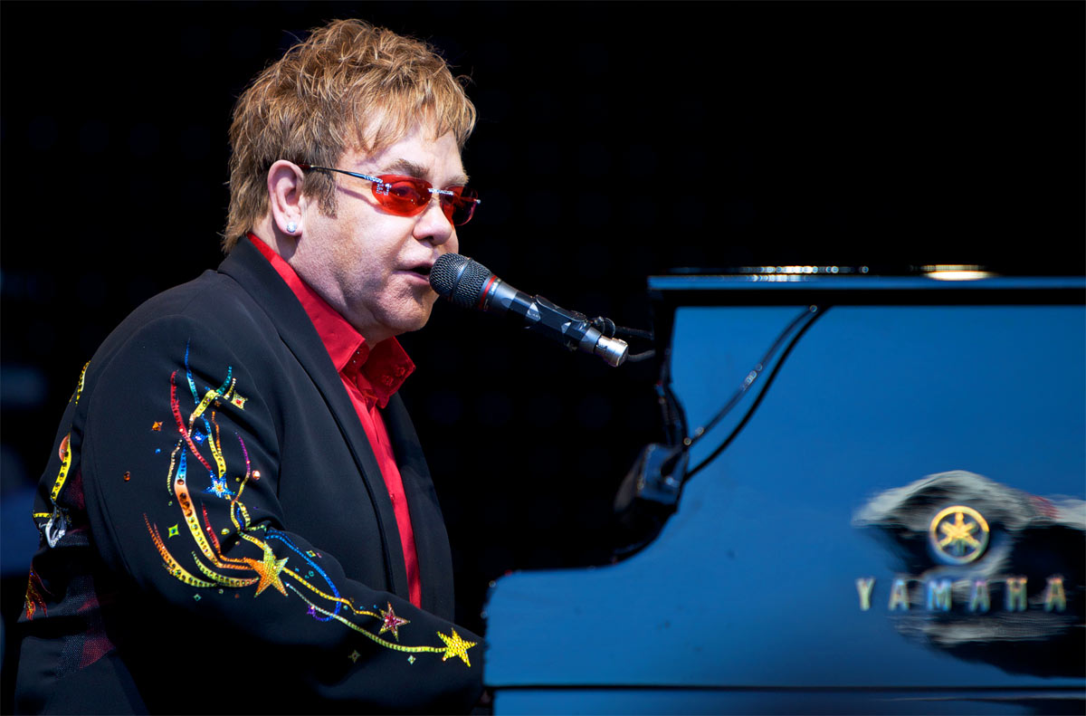 By Ernst Vikne [CC BY-SA 2.0 (https://creativecommons.org/licenses/by-sa/2.0)], via Wikimedia Commons